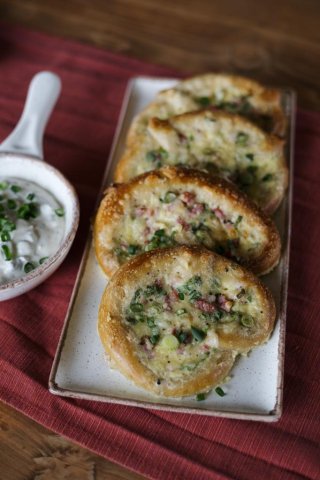 Flammkuchen-Brezeln