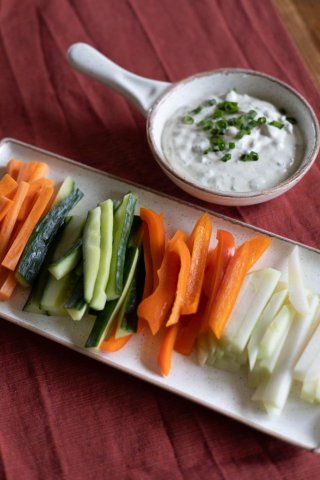 Gemüsesticks mit Dip
