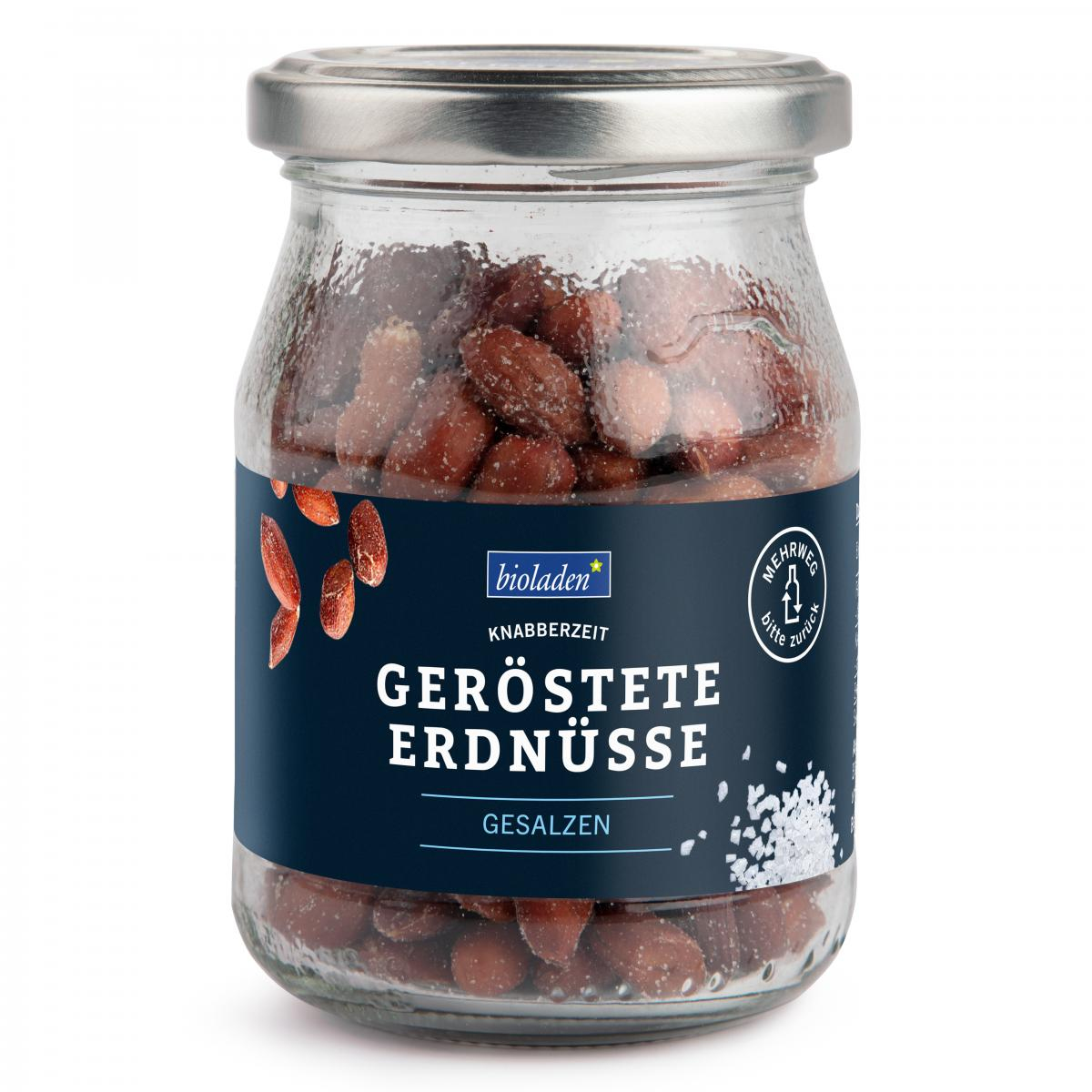 Geröstete Erdnüsse gesalzen im Pfandglas
