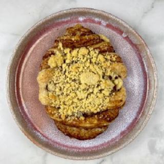 Streusel Franzbrötchen