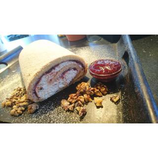 Pflaumen-Walnuss-Rolle (18 cm)